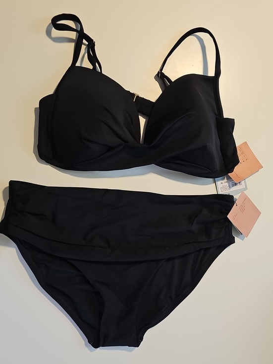 Shade & Shore Other - Shade & Shore Women's Black Bikini Set with Bralette Top & Med Coverage Bottom